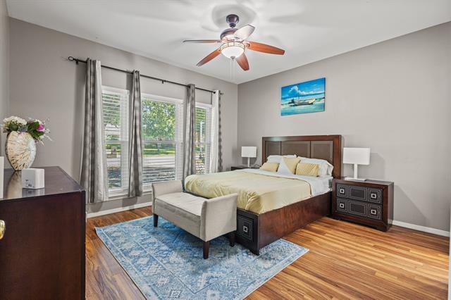 Building Photo - 3317 Cooper Branch E