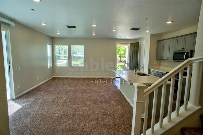 Building Photo - 27477 Boulderview Way