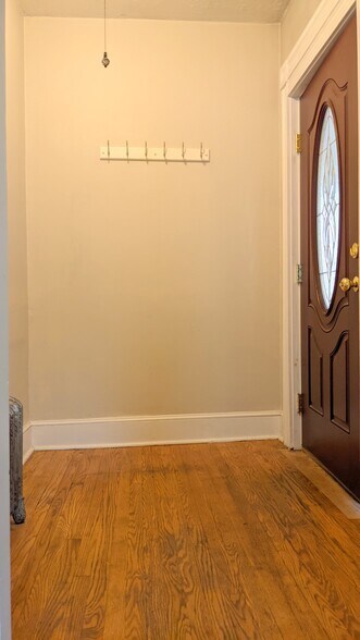 Building Photo - 6 Prospect St