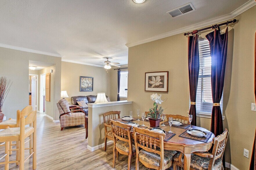 Building Photo - 7009 E Acoma Dr