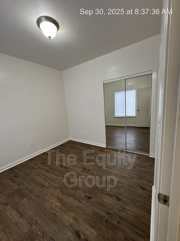 Building Photo - 2918 S Sallee Ct