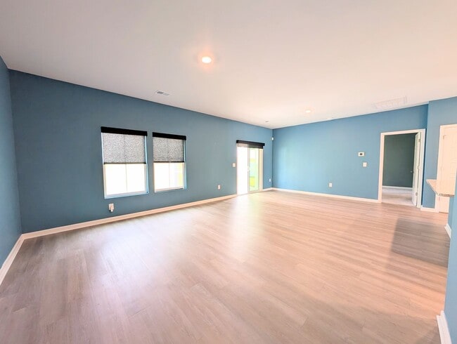 Building Photo - Charming 3-Bed, 2-Bath Home in Carolina Lakes - Long Term Rental
