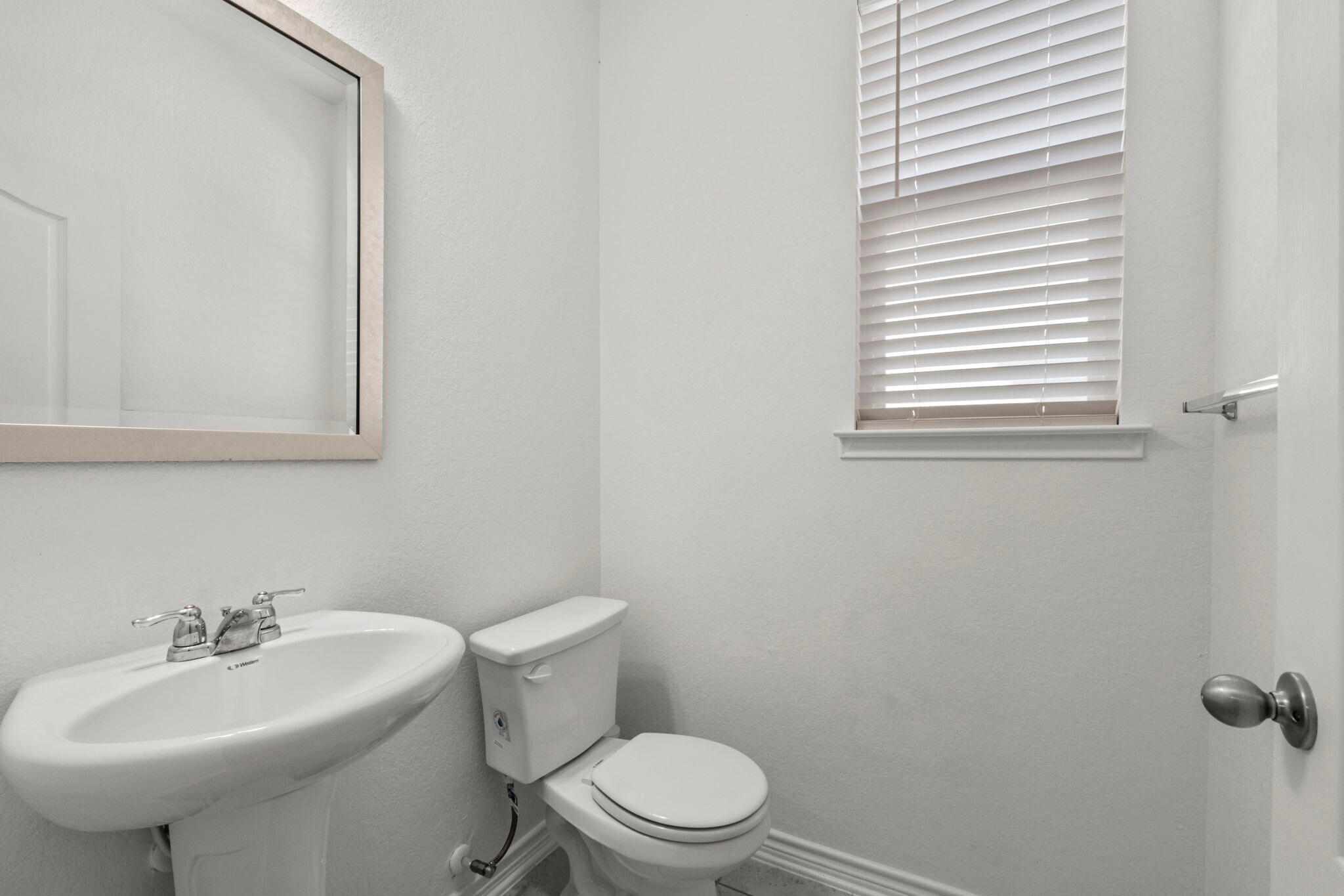 Building Photo - 3420 Taurus Sky