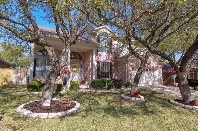 Building Photo - Stately 4-Bedroom, 3-Bath Home with Modern...