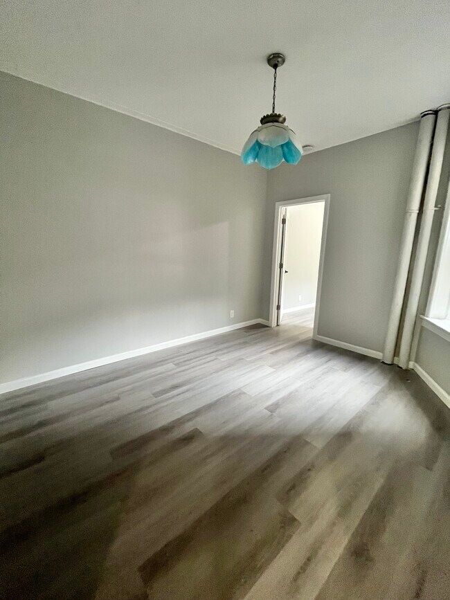 36 Sherman Pl 102 - 35 Sherman Pl