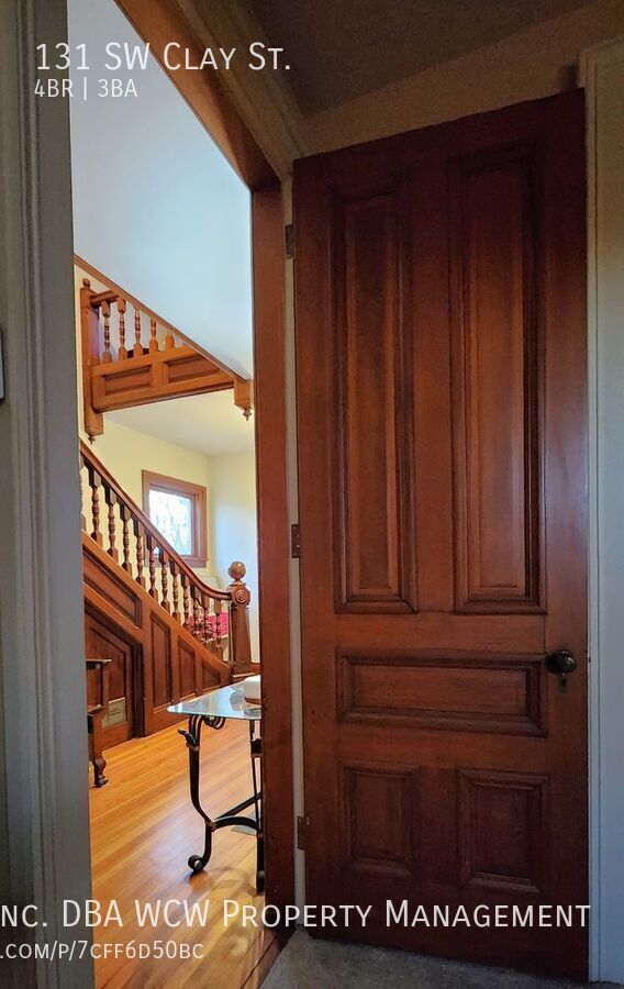 Building Photo - 131 SW Clay St