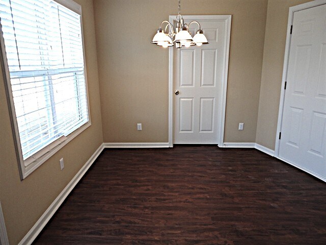 Building Photo - 4327 James Wade Dr