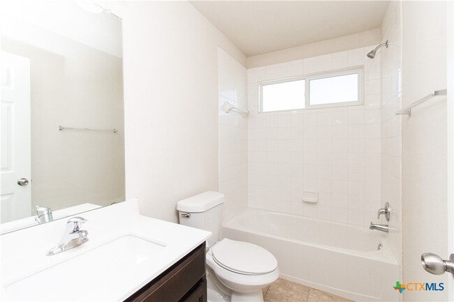 Building Photo - 9617 Glynhill Ct