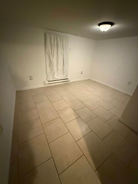 Bedroom 1 - 58 Arlington Ave