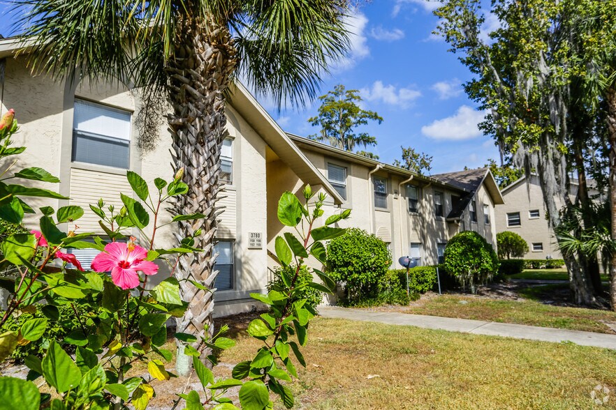 The Groves Port Orange, FL Apartment Finder