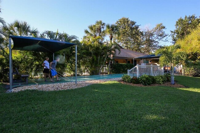 Building Photo - 5737 Ashton Way