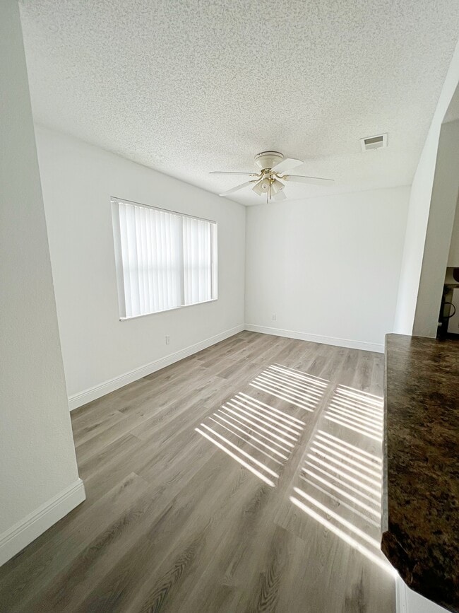 Building Photo - 2425 Barley Club Dr