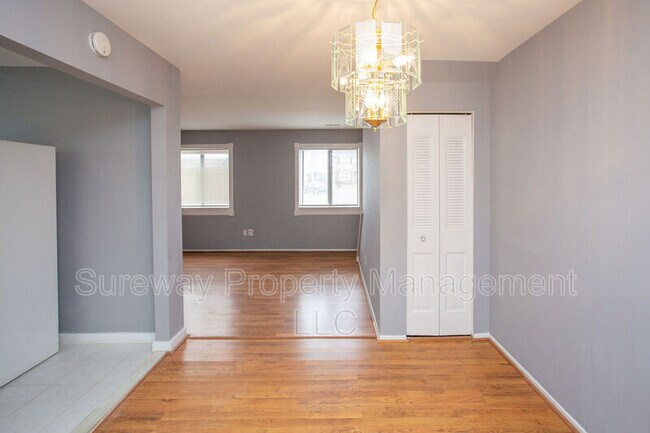Building Photo - 22 Hamal Ct