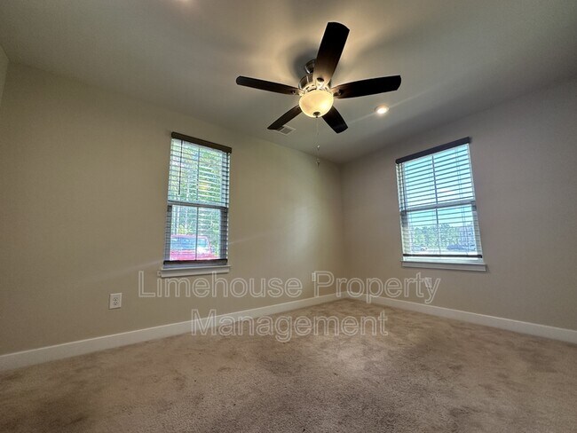 Building Photo - 1738 Foremast Loop