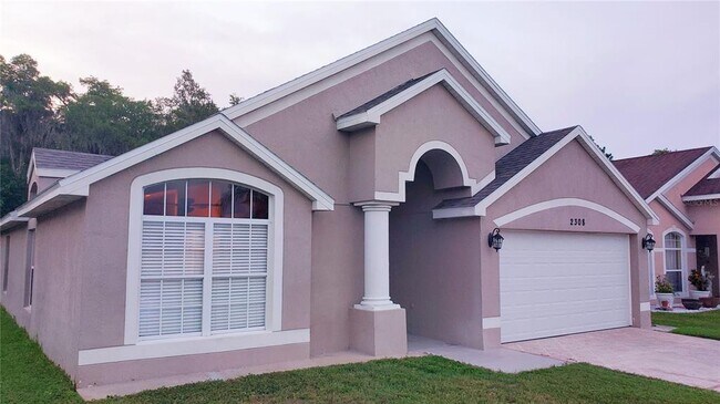 Building Photo - 2308 Lily Pad Ln