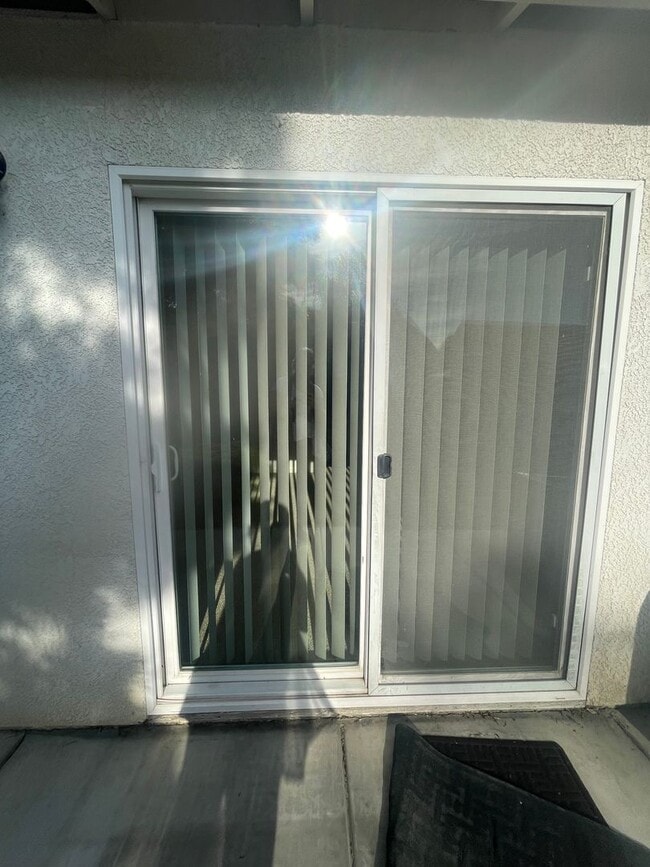 Building Photo - Available Now!! 3-Bedroom, 2-Bathroom Home...