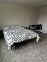 Building Photo - 2251 Ridgewood Dr