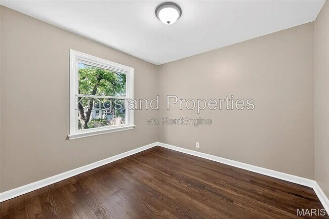 Building Photo - 1236 Bliss Dr