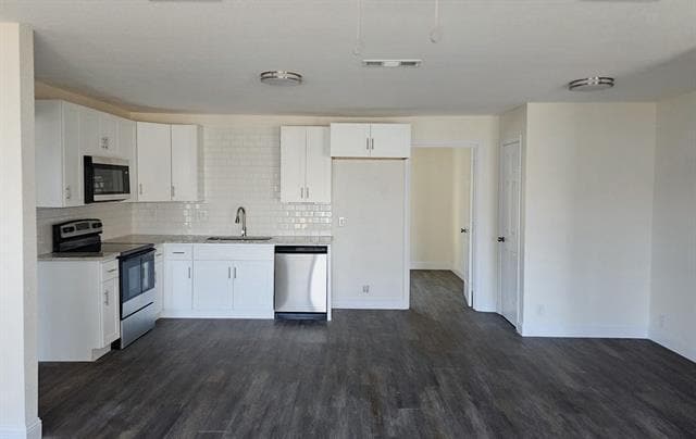 Building Photo - 315 W Dexter St