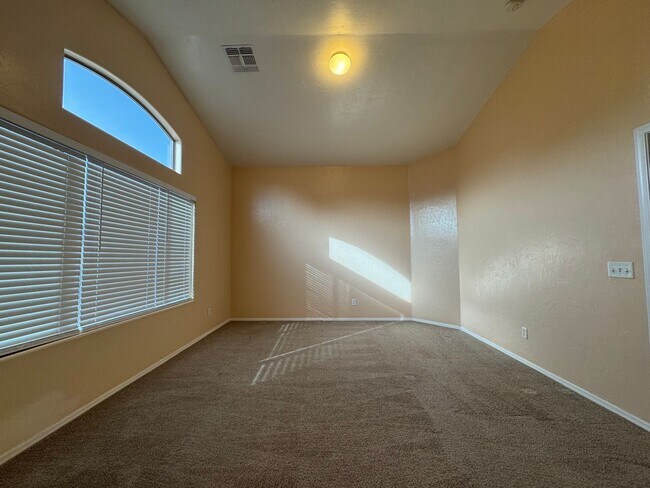 Building Photo - 4BR/2BA/2GA, 1889 sq.ft. rental in Sierra Vista, AZ