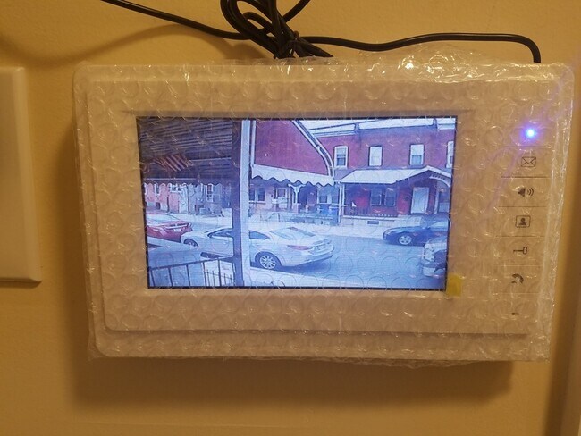 Building Photo - 4320 Wyalusing Ave