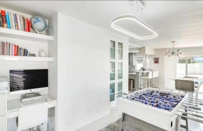 Building Photo - 14810 N 50th St