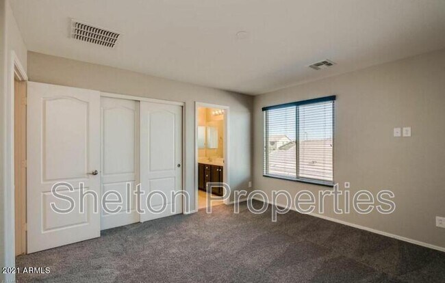 Building Photo - 3831 S 185th Ln