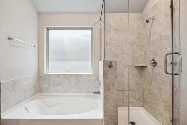 Building Photo - 12303 Trumpetfish Dr