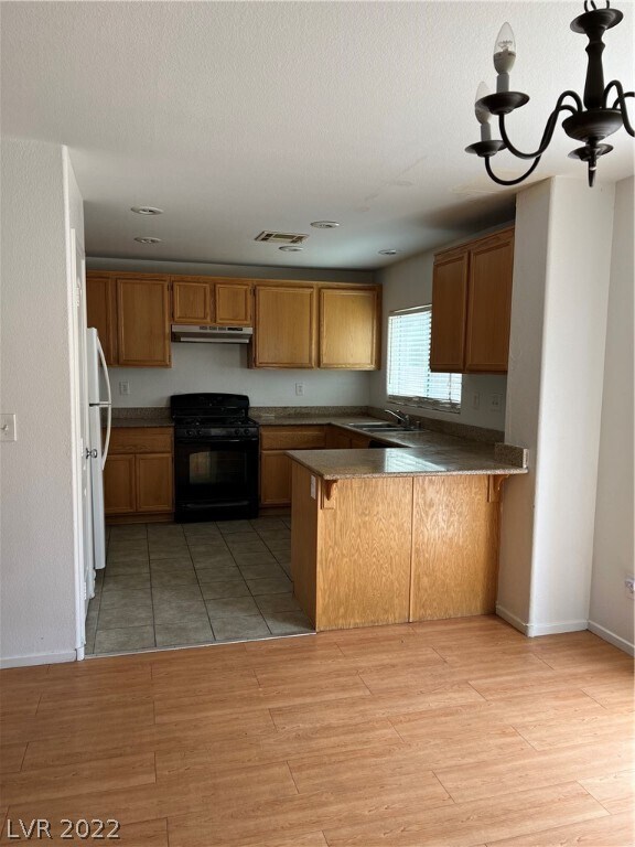 Building Photo - 6233 Alpine Tree Ave