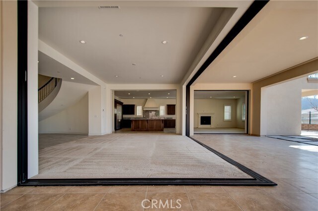 Building Photo - 120 Nest Pine