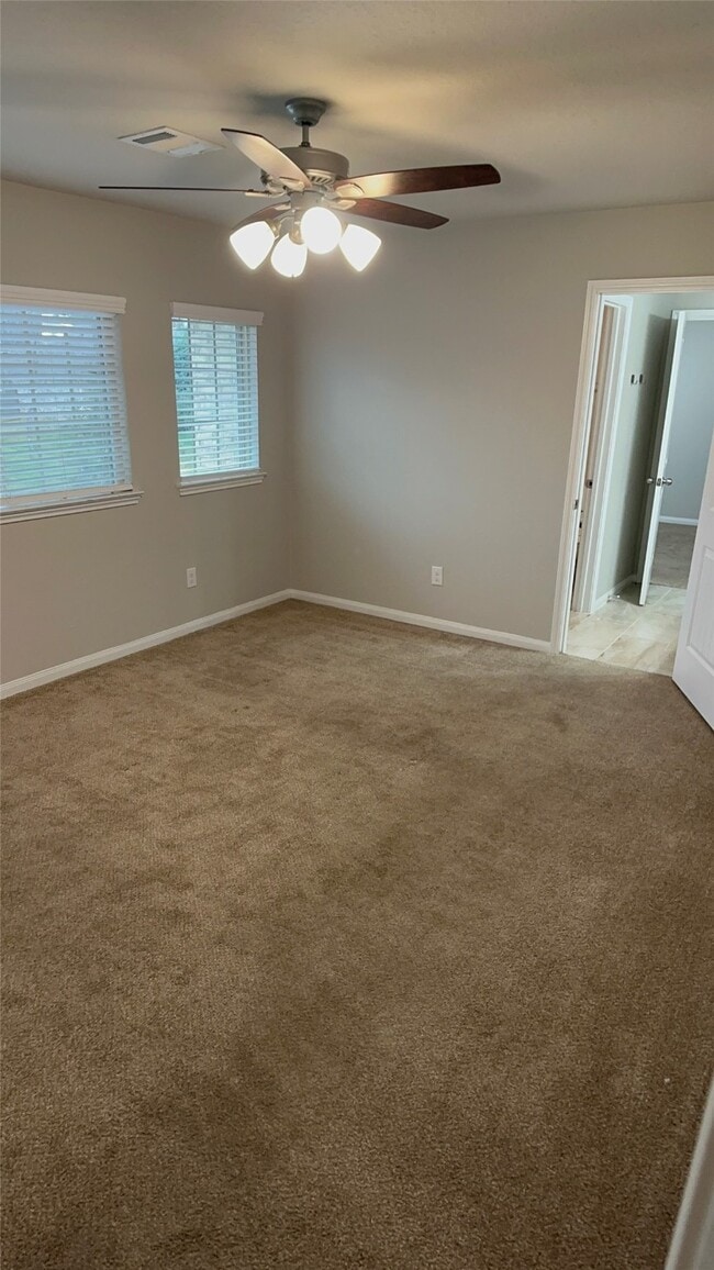 Building Photo - 13238 Enchanted Way Dr