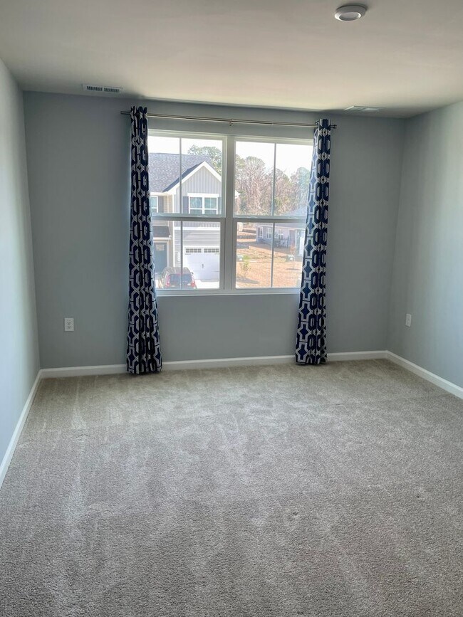 Building Photo - 3005 Edgemead Cir NW