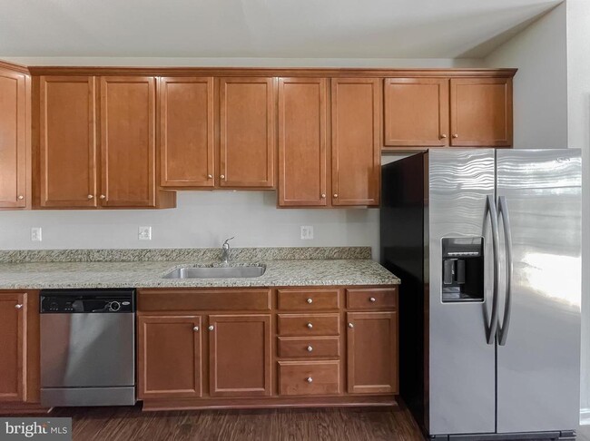 Building Photo - 44509 Gray Wolf St