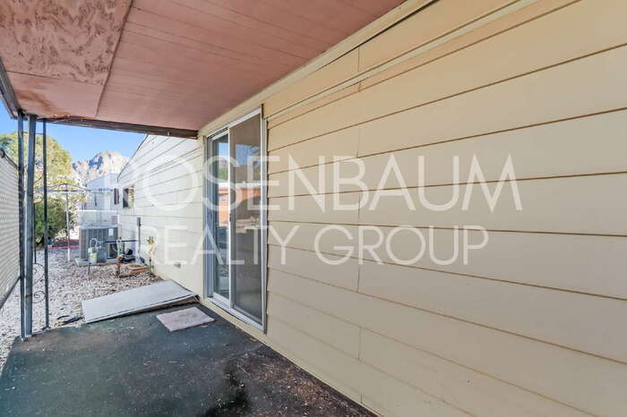 Building Photo - 5600 West Box R Street