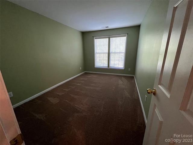 Building Photo - 4254 Piccadilly Ln