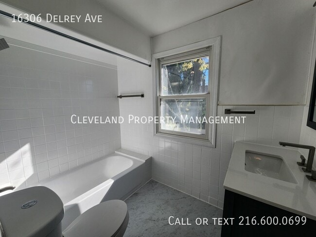 Building Photo - 16306 Delrey Ave