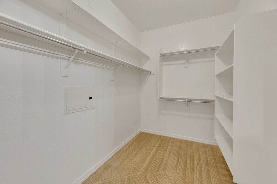 Building Photo - 20121 N 76th St
