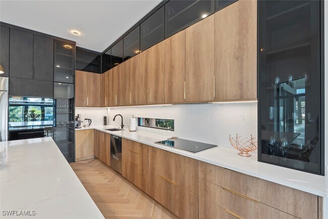 Building Photo - 27287 Tennessee St