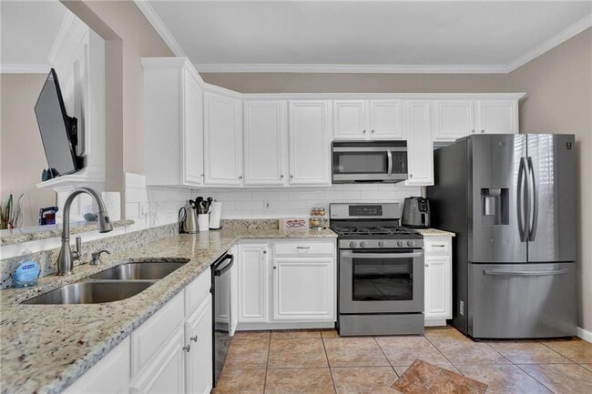 Building Photo - 13300 Morris Rd