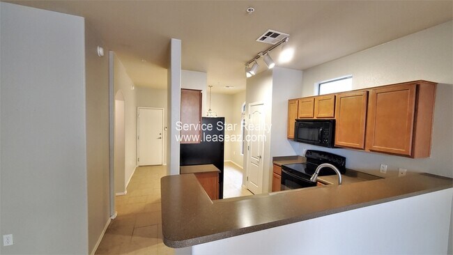 Building Photo - 1350 S Greenfield Rd