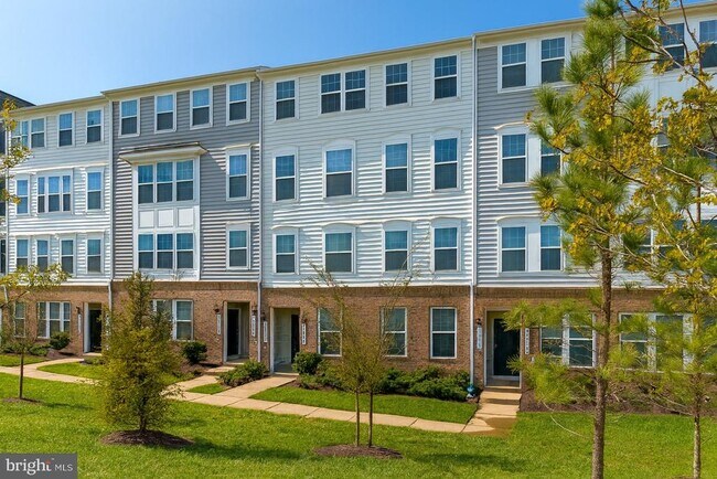 Building Photo - 14766 Malloy Ct