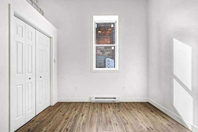 Building Photo - 414 Union St