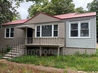 Building Photo - 403 46th St