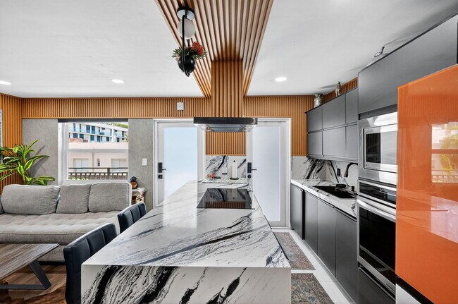 Building Photo - 363 Washington Ave