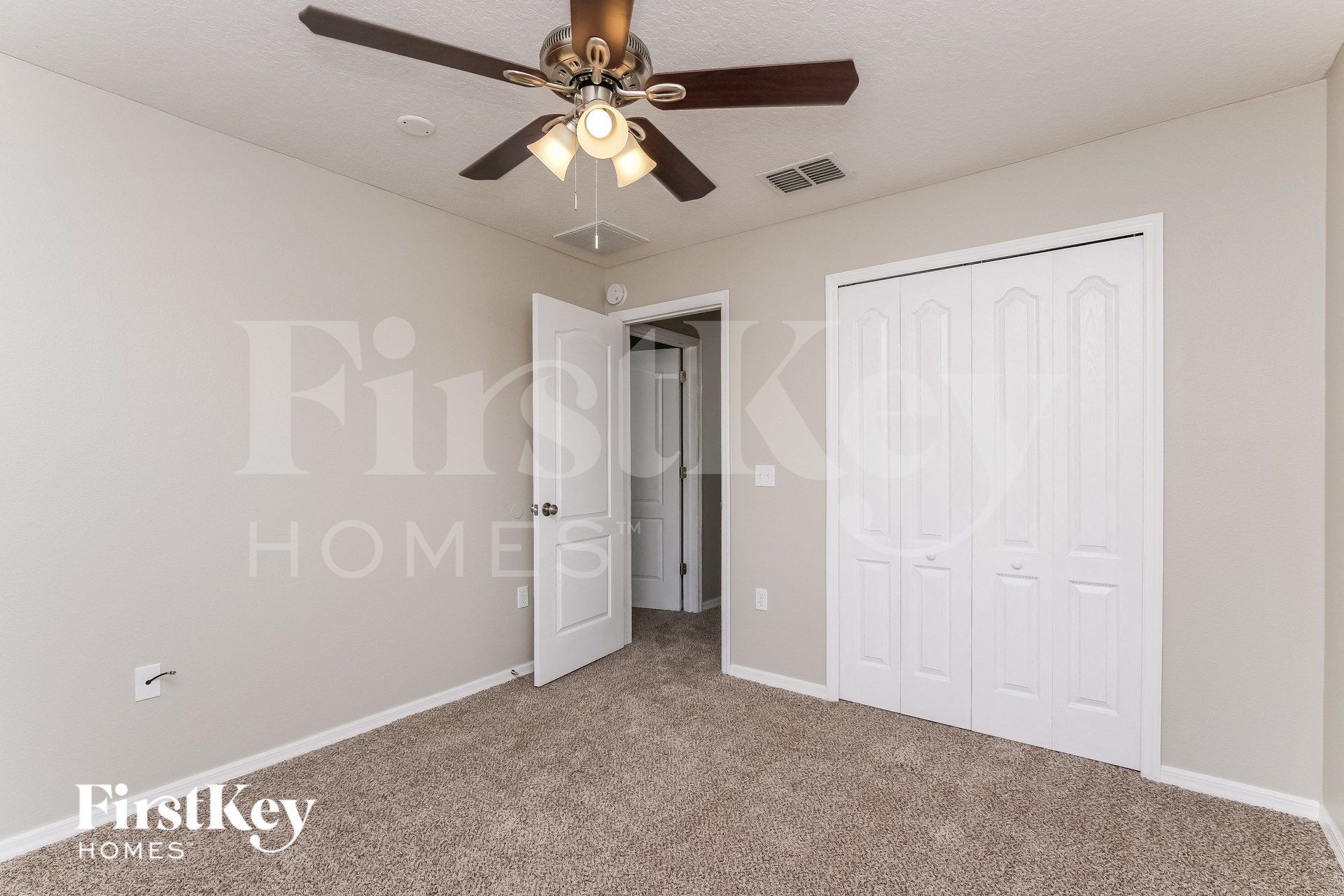 Building Photo - 10121 Briar Cir