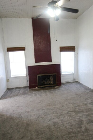 Building Photo - 8811 FM471