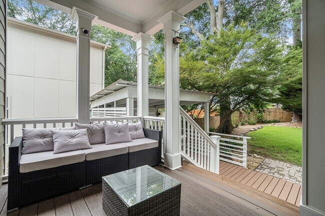 Building Photo - Charleston-Style East Atlanta Entertainer'...