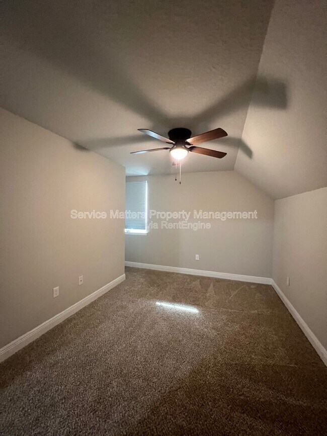 Building Photo - 3888 Ranch Rd