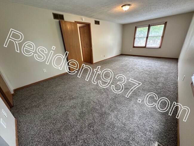 Building Photo - 3788 Sellars Rd