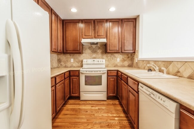 Building Photo - 5126 Harvest Moon Way